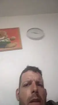 Snapshot of Knuffelstaaf123 chatting on May 5, 2026, 4:04 pm Knuffelstaaf123 online show from May 5, 2026, 4:04 pm