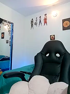 Snapshot of Honey-420- chatting on October 3, 2025, 3:14 am Honey-420- online show from October 3, 2025, 3:14 am