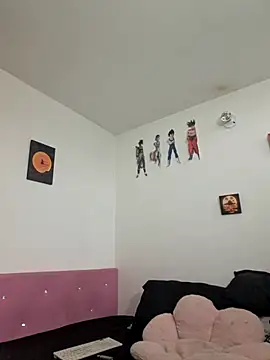 Snapshot of Honey-420- chatting on October 12, 2025, 2:27 pm Honey-420- online show from October 12, 2025, 2:27 pm