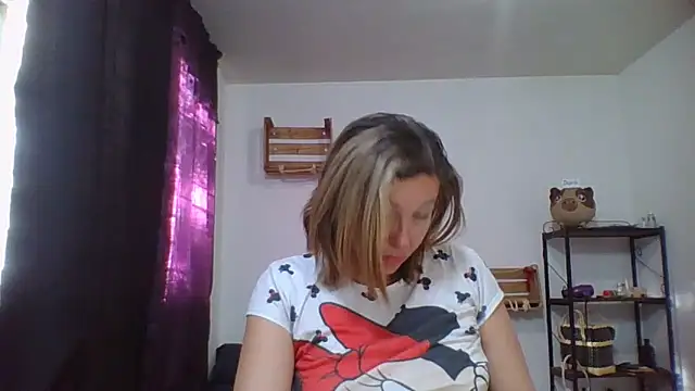 charlott ponce online show from December 16, 2024, 10:24 pm