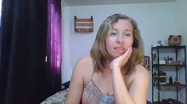 charlott ponce online show from February 8, 2025, 6:44 pm