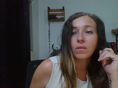 charlott ponce online show from March 10, 2026, 1:43 am