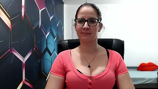 KayaRose online show from January 28, 2025, 4:19 pm
