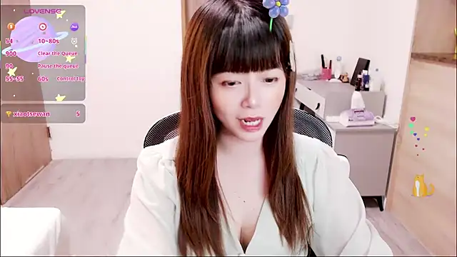 a0513 online show from October 9, 2025, 3:43 pm