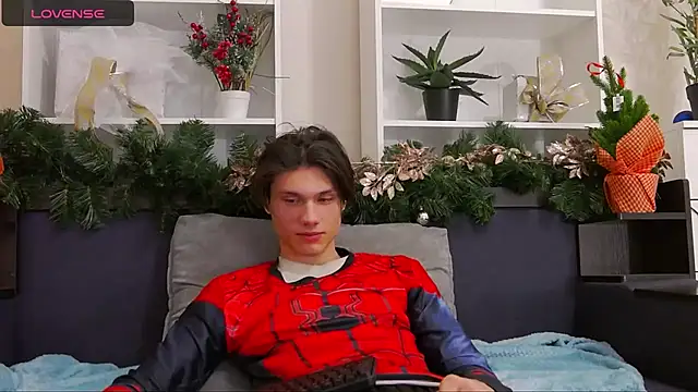 CalvinCay online show from December 12, 2024, 8:21 pm