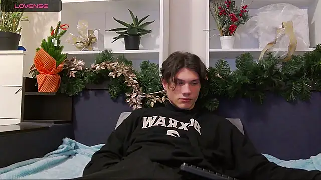 CalvinCay online show from December 15, 2024, 8:04 pm