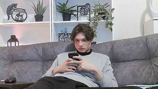 CalvinCay online show from March 9, 2025, 7:59 pm