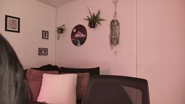 MegganCarter online show from February 11, 2026, 12:15 am