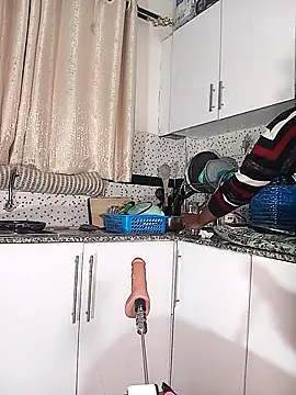 Snapshot of Bella045 chatting on November 3, 2025, 1:34 pm Bella045 online show from November 3, 2025, 1:34 pm