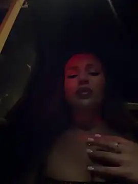 Syka0001 online show from April 18, 2026, 8:31 pm