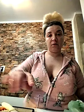 MikySWeet7 online show from October 19, 2025, 9:04 pm