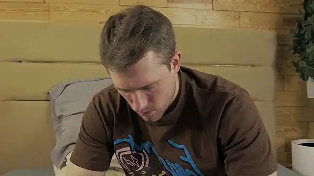 EthanPinkman online show from October 9, 2025, 4:43 am