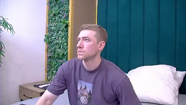 EthanPinkman online show from May 22, 2026, 5:47 am