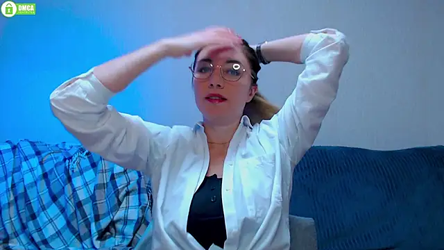 Sweet   Amelia online show from October 16, 2025, 3:35 pm