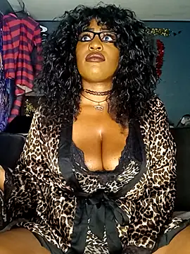 AmazonianMistress online show from November 30, 2025, 12:14 am