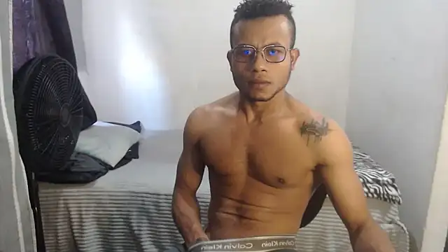 grandominantex1 online show from January 17, 2026, 9:40 pm