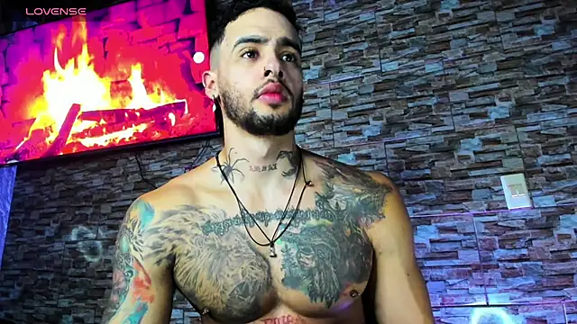 Snapshot of Seth_Owner chatting on December 18, 2024, 2:49 pm Seth Owner online show from December 18, 2024, 2:49 pm