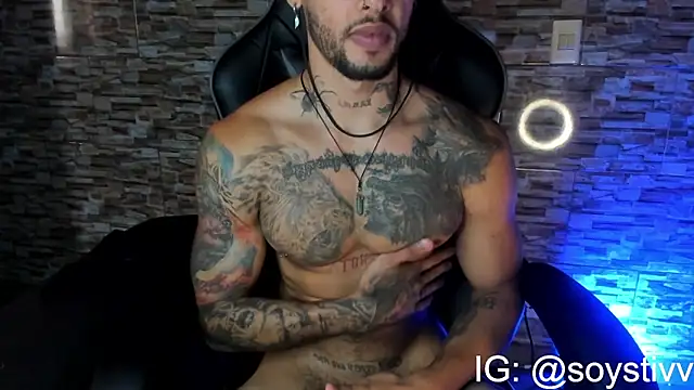 Snapshot of Seth_Owner chatting on February 8, 2025, 4:57 pm Seth Owner online show from February 8, 2025, 4:57 pm