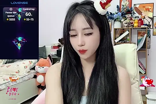 Snapshot of _LLisa_ chatting on December 25, 2024, 8:07 pm LLisa online show from December 25, 2024, 8:07 pm