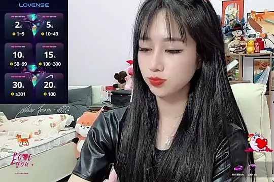 Snapshot of _LLisa_ chatting on December 28, 2024, 9:19 pm LLisa online show from December 28, 2024, 9:19 pm