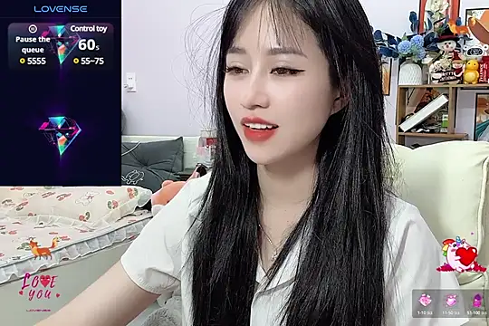 Snapshot of _LLisa_ chatting on December 29, 2024, 9:52 pm LLisa online show from December 29, 2024, 9:52 pm