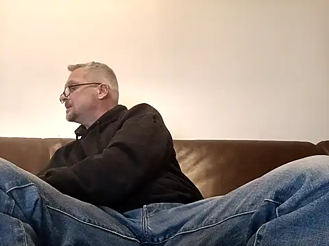 Heidemensch online show from January 28, 2025, 7:10 pm