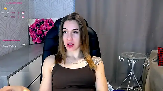 Naughty  Megan online show from February 18, 2025, 4:05 pm