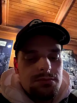 radoslavsumanofficial online show from November 22, 2025, 1:37 am