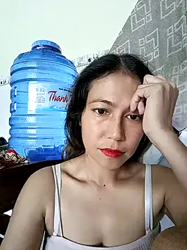 2HotAsain4u online show from December 5, 2024, 1:25 am