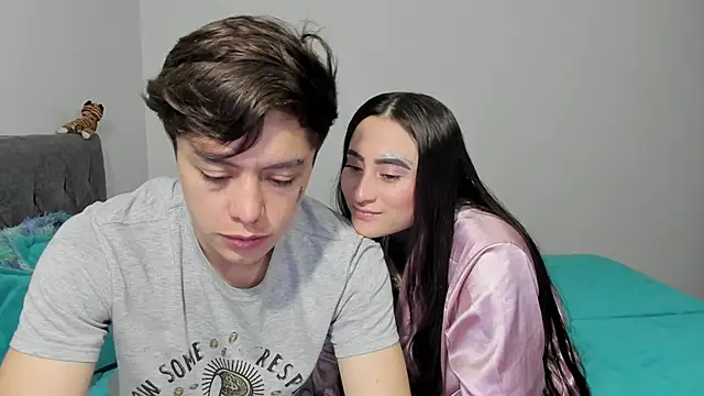 Snapshot of steban_and_kim chatting on February 21, 2026, 12:55 am steban and kim online show from February 21, 2026, 12:55 am