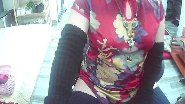 Miu-Le online show from February 25, 2025, 8:19 pm