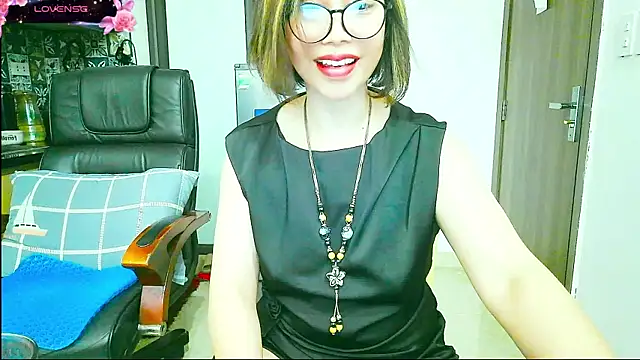 Miu-Le online show from September 25, 2025, 9:29 pm