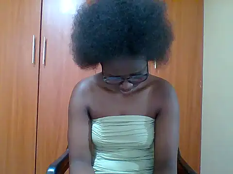 sexy darleen23 online show from February 5, 2026, 11:04 am