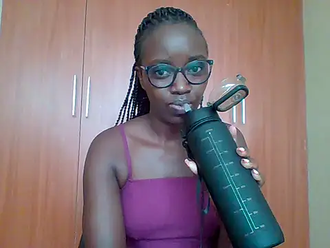 sexy darleen23 online show from April 5, 2026, 9:06 am