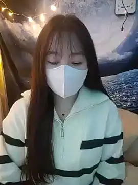 Snapshot of Kajisu_26 chatting on January 17, 2025, 1:35 pm Kajisu 26 online show from January 17, 2025, 1:35 pm