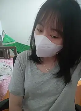 Snapshot of Kajisu_26 chatting on October 14, 2025, 12:33 am Kajisu 26 online show from October 14, 2025, 12:33 am