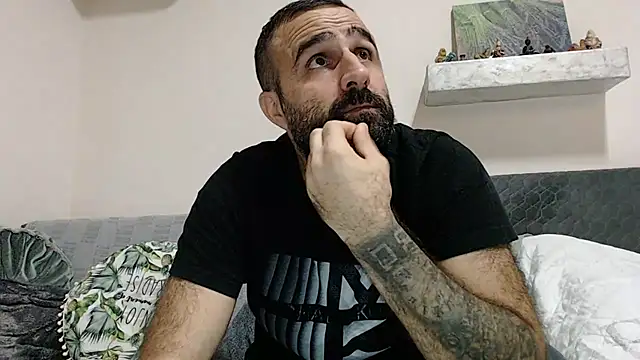 ivat80 online show from December 9, 2024, 5:19 pm