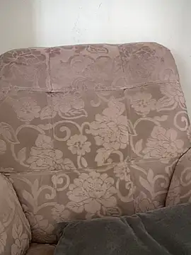 shirazz najmm online show from February 10, 2025, 4:04 pm