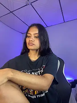 Riana Kean online show from February 13, 2025, 12:35 am