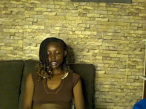 Snapshot of petite_clara24 chatting on June 19, 2026, 9:07 pm petite clara24 online show from June 19, 2026, 9:07 pm