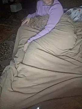  Kitti  online show from March 8, 2025, 2:12 am