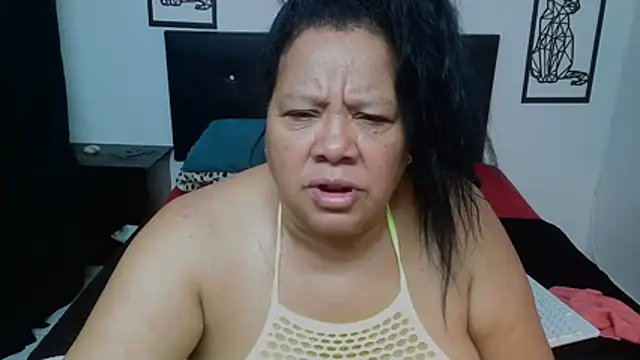 Shanttal0272 online show from December 4, 2025, 2:59 pm