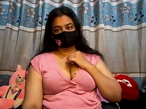 A-sweetgirl online show from January 11, 2025, 9:47 am