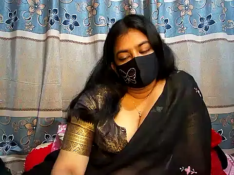 A-sweetgirl online show from January 17, 2025, 11:59 am