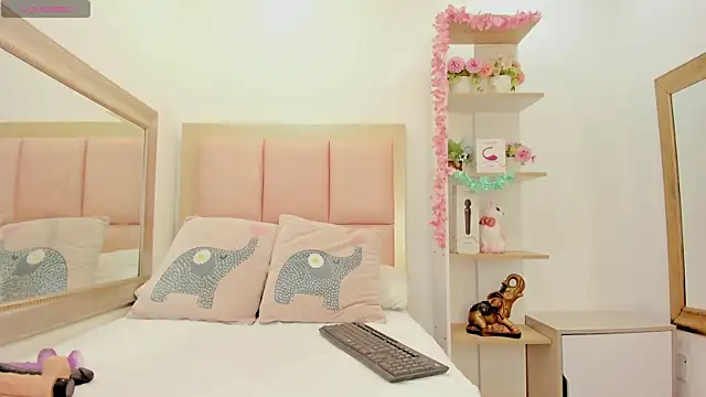 Keyla Brooks online show from January 19, 2025, 7:26 pm