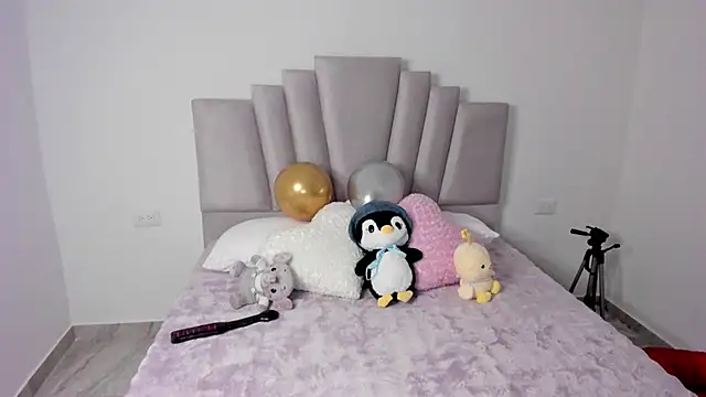 Alli cooper online show from February 18, 2025, 12:15 am