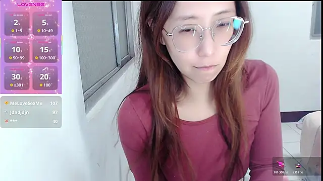 aFanny online show from January 5, 2026, 5:27 pm