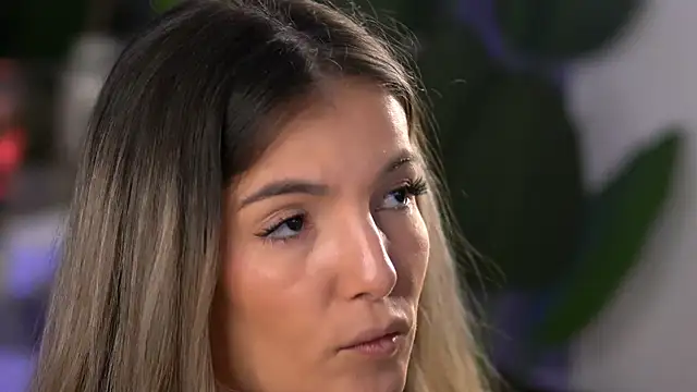 KellyMathews online show from January 15, 2026, 2:49 am