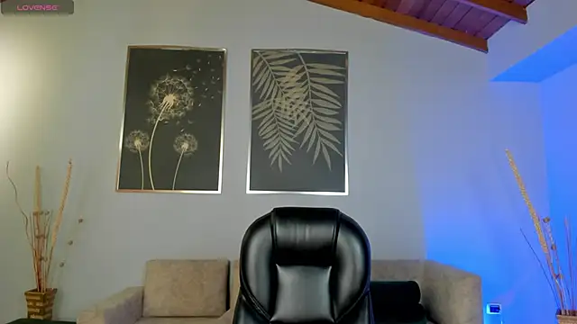 AmberLewis  online show from October 23, 2025, 3:17 am