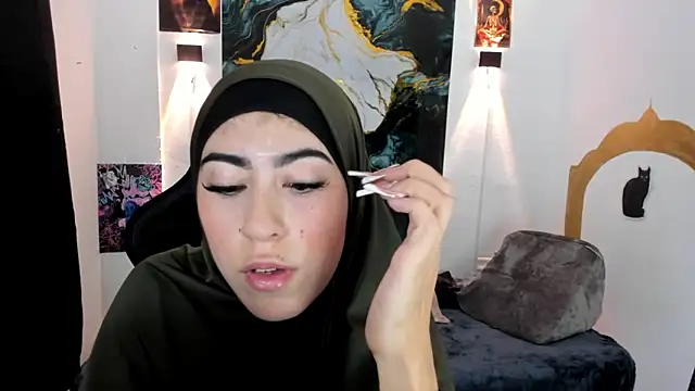 chaymae nah  online show from March 16, 2026, 8:57 pm